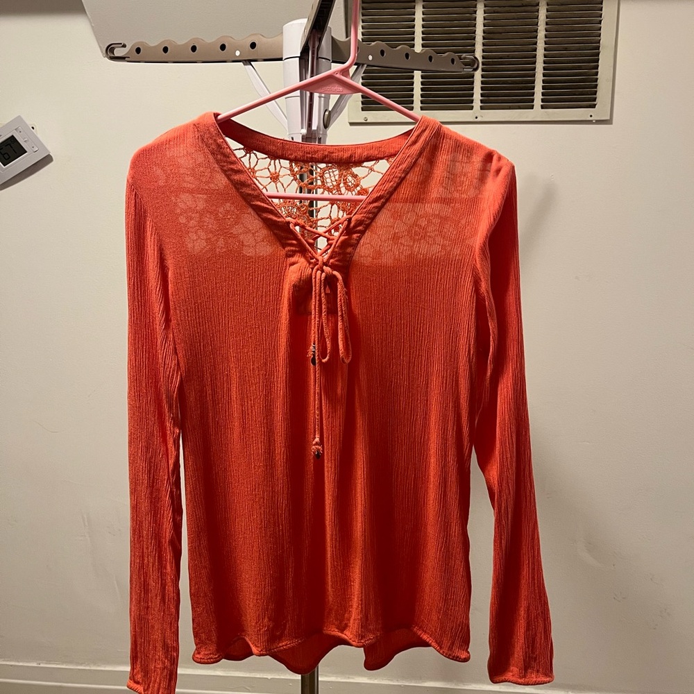 ONLY Women's Coral Lace Top size Small